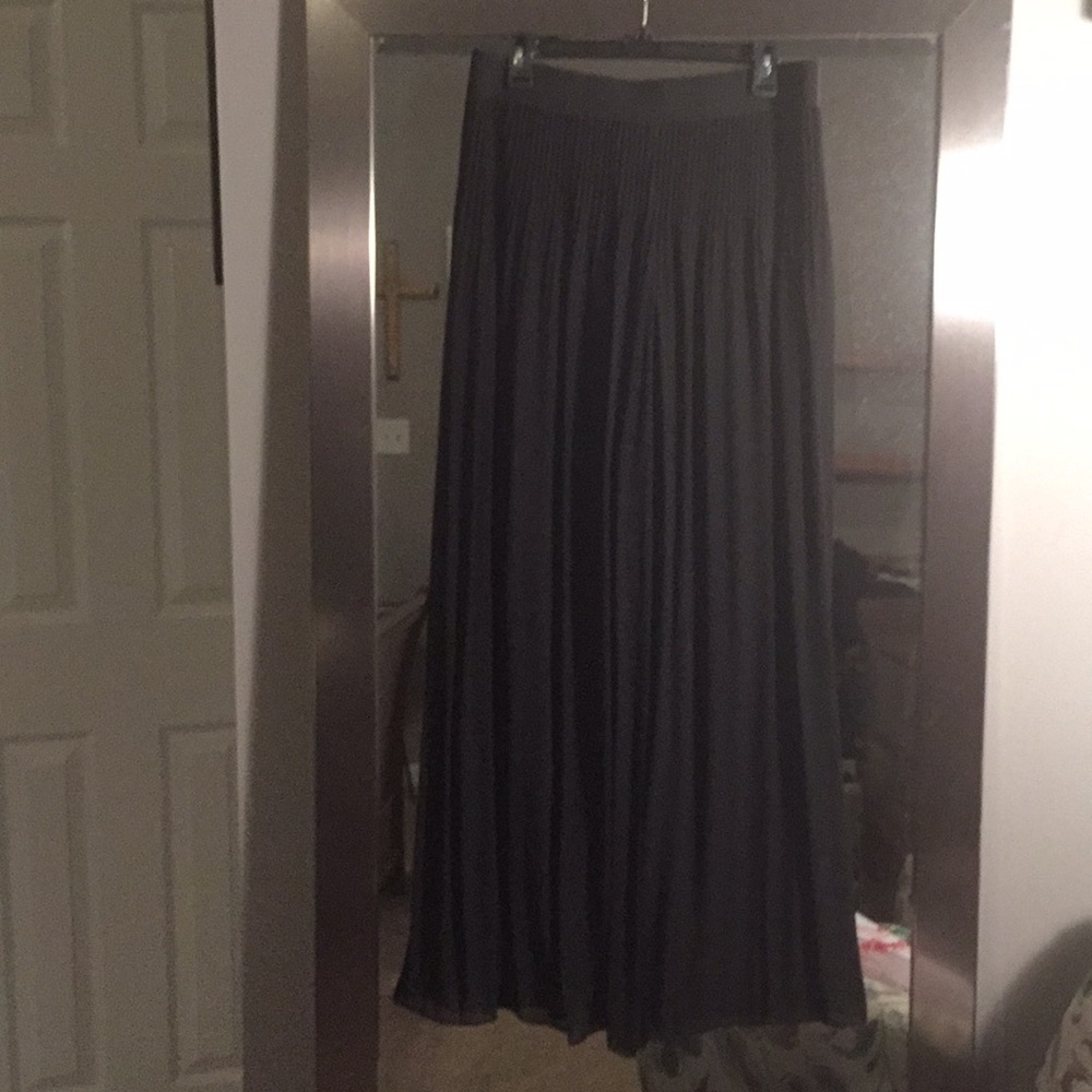 Flowy Dress pants great for holiday parties🎄